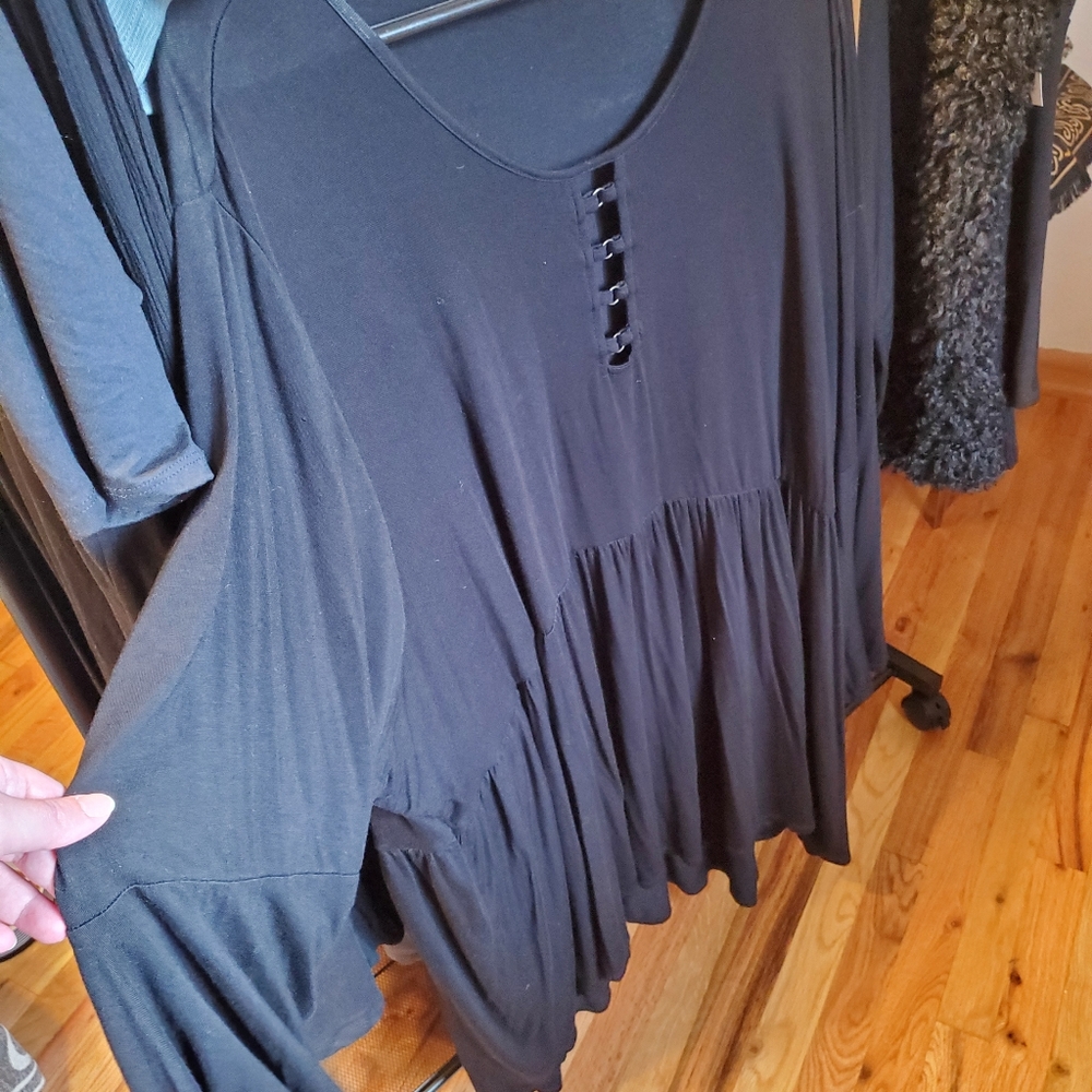 Torrid Size 6 Top